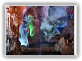 Viet_Halong_Caves_L